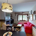 Altos De - Tucasaenlospirineos Apartment Escarrilla