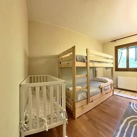 Altos De - Tucasaenlospirineos Apartment Escarrilla