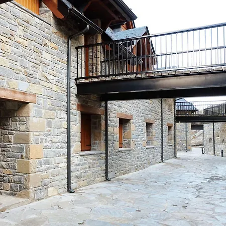 Altos De - Tucasaenlospirineos