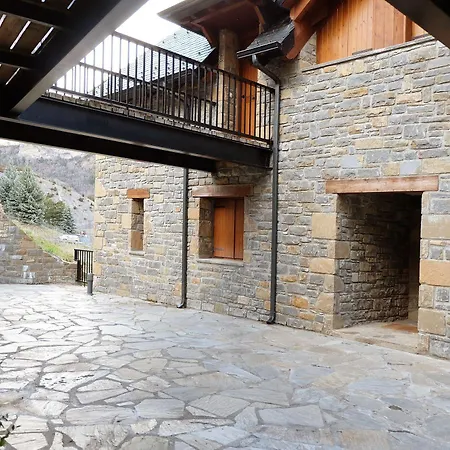 Altos De - Tucasaenlospirineos Escarrilla