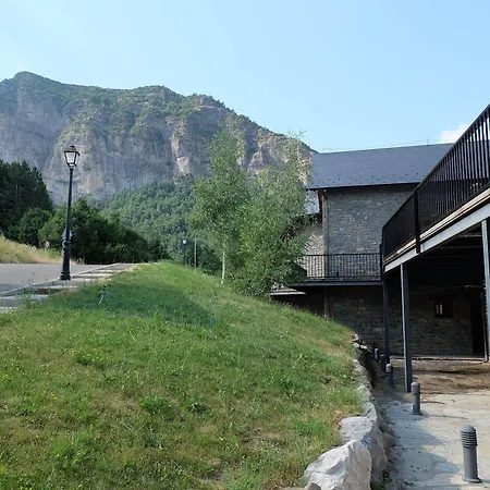 Altos De - Tucasaenlospirineos Apartamento Escarrilla