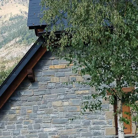 Apartment Altos De - Tucasaenlospirineos *