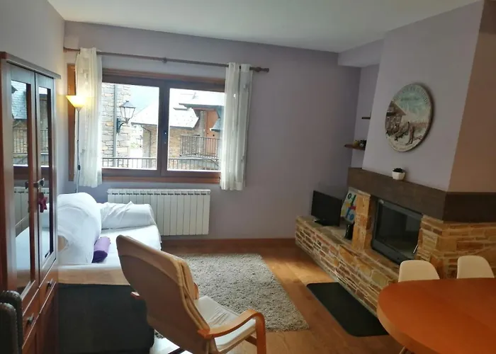 Altos De - Tucasaenlospirineos Apartment *