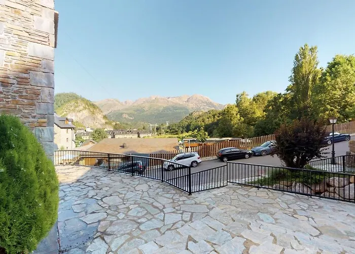 Altos De - Tucasaenlospirineos 에스칼리아