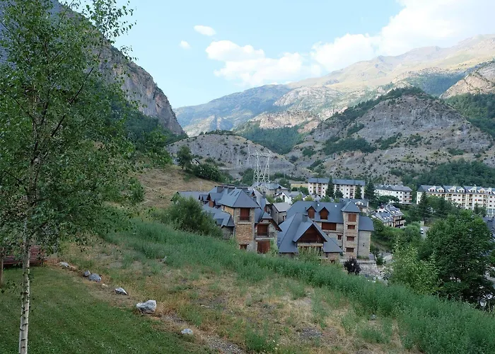 Apartment Altos De - Tucasaenlospirineos *